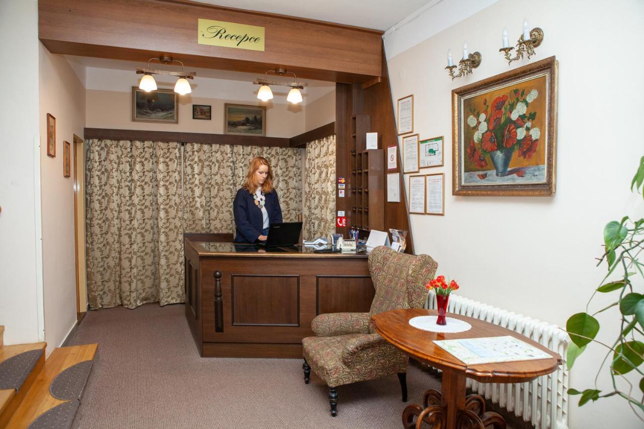 Hotel Stella Plzeň Extérieur photo