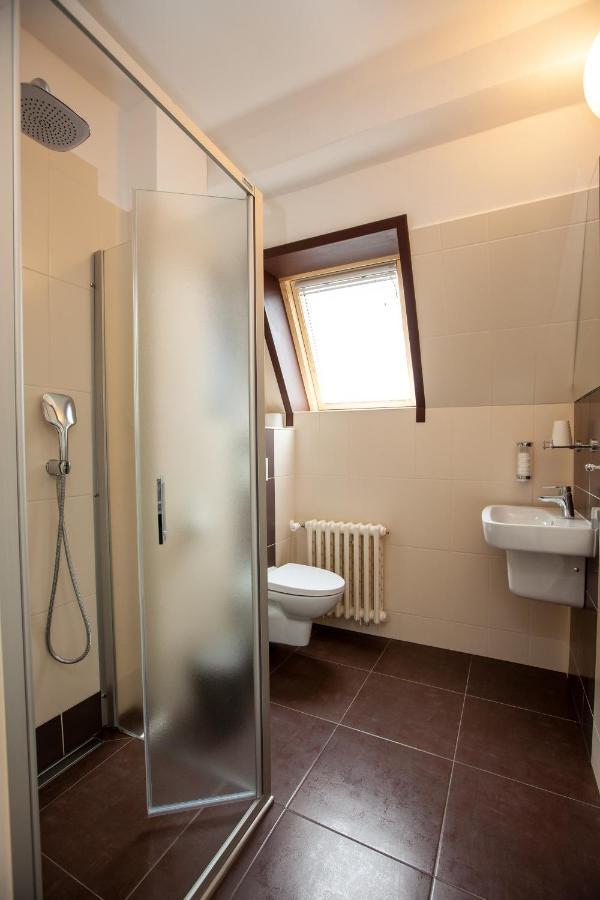 Hotel Stella Plzeň Extérieur photo